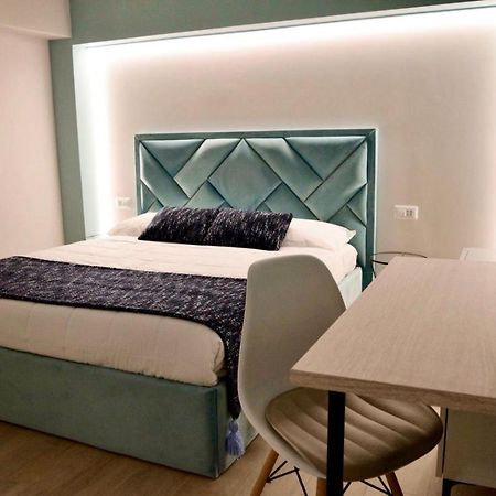 Guest House Domus Gratia Russo Roma Ngoại thất bức ảnh