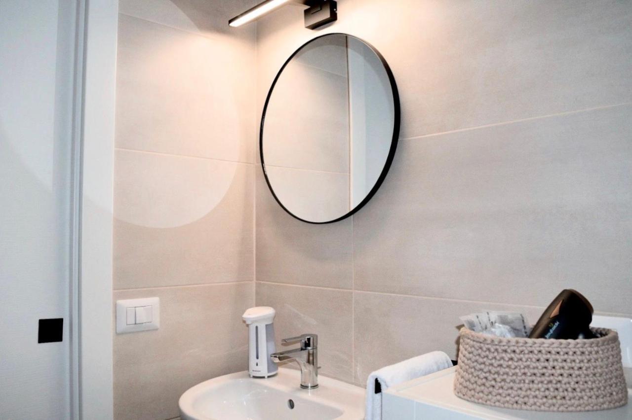 Guest House Domus Gratia Russo Roma Ngoại thất bức ảnh