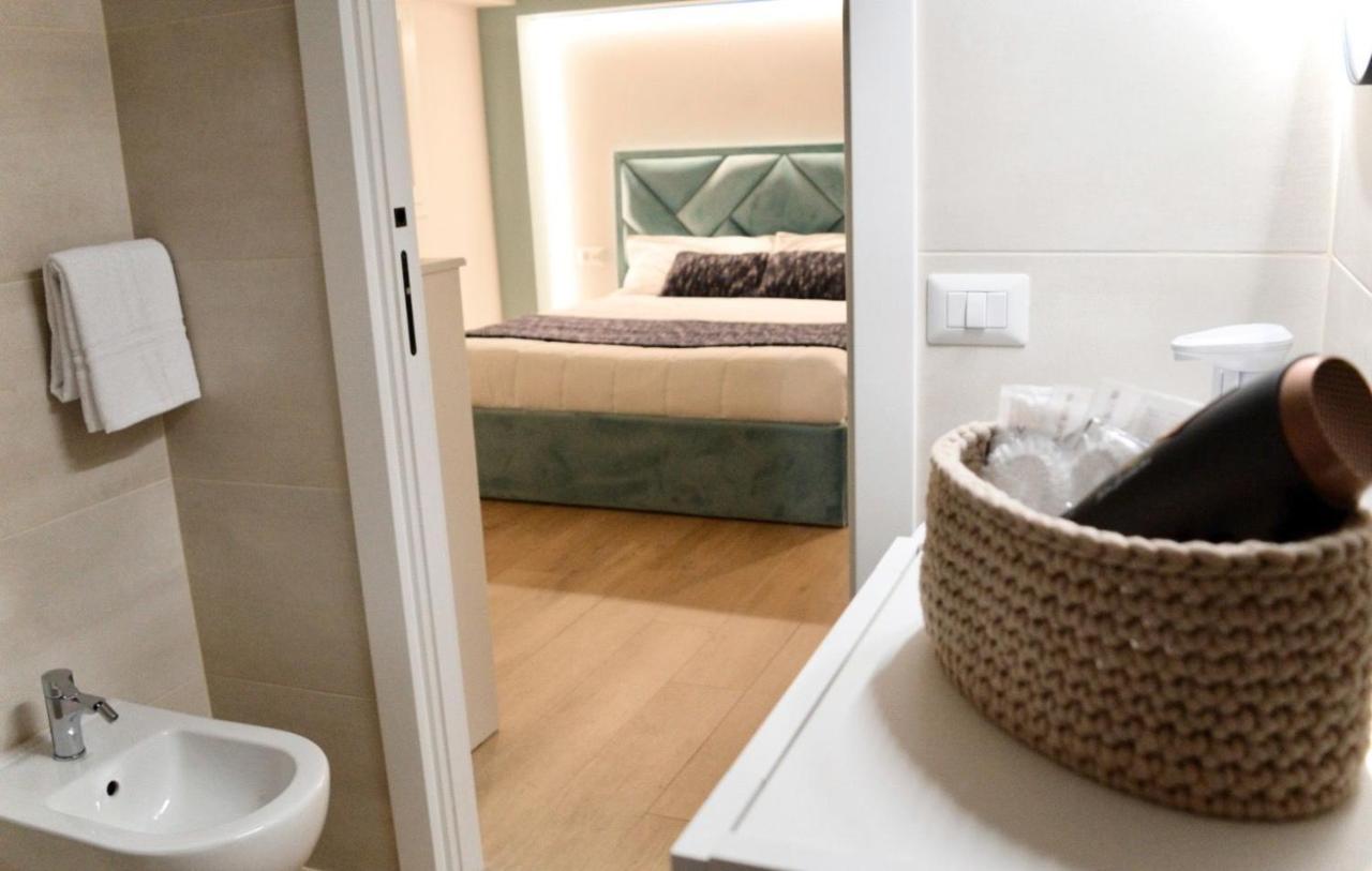 Guest House Domus Gratia Russo Roma Ngoại thất bức ảnh